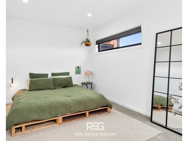 2 Gallant Road, St Leonards VIC 3223