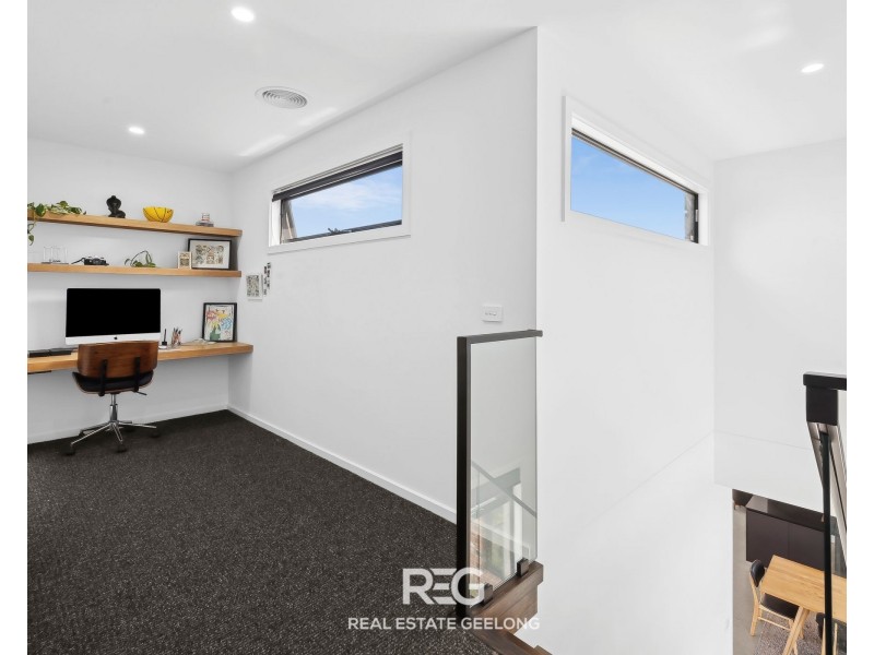 2 Gallant Road, St Leonards VIC 3223