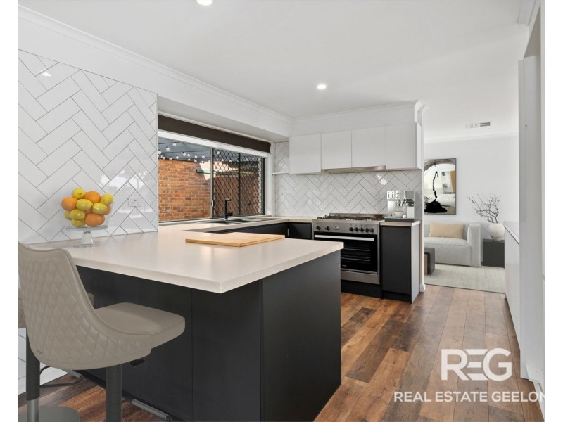 33 Ainslie Avenue, Grovedale VIC 3216