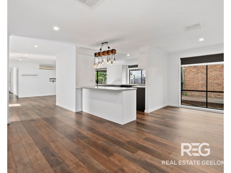 33 Ainslie Avenue, Grovedale VIC 3216