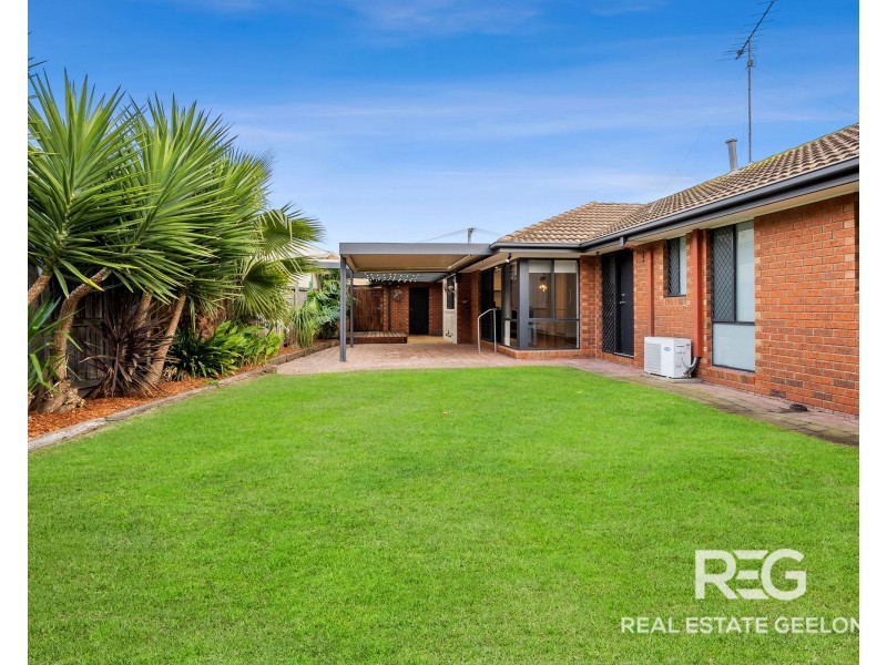 33 Ainslie Avenue, Grovedale VIC 3216