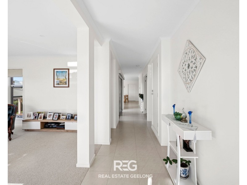 15 Clifford Street, Highton VIC 3216