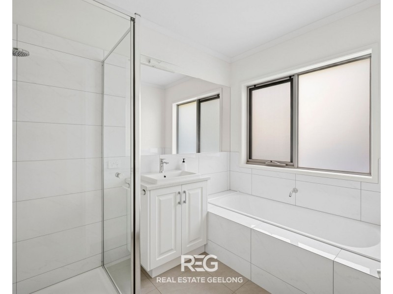 15 Clifford Street, Highton VIC 3216