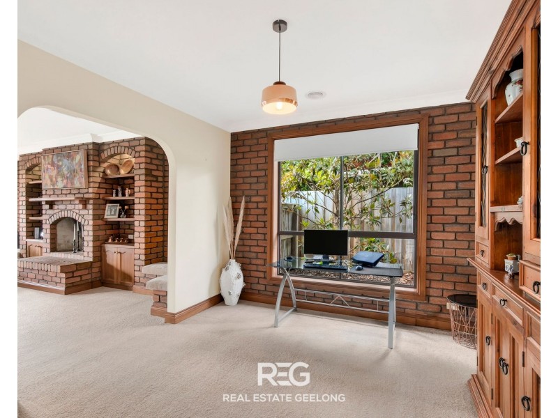 13 Greenbank Court, Leopold VIC 3224