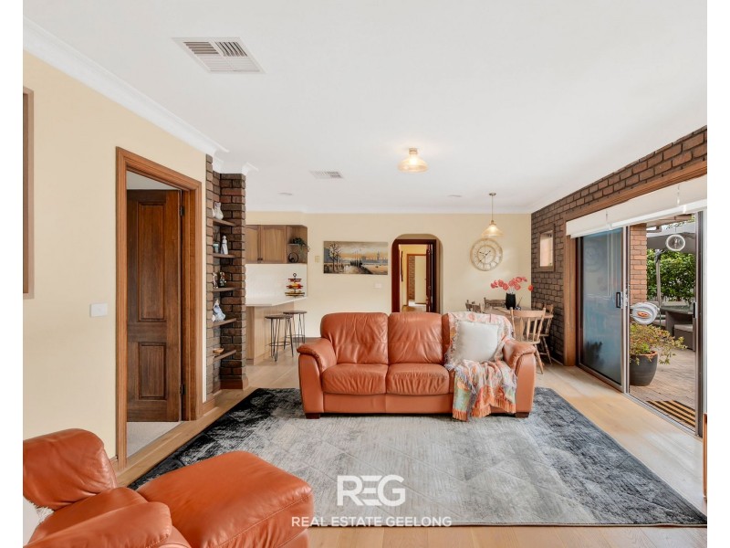 13 Greenbank Court, Leopold VIC 3224