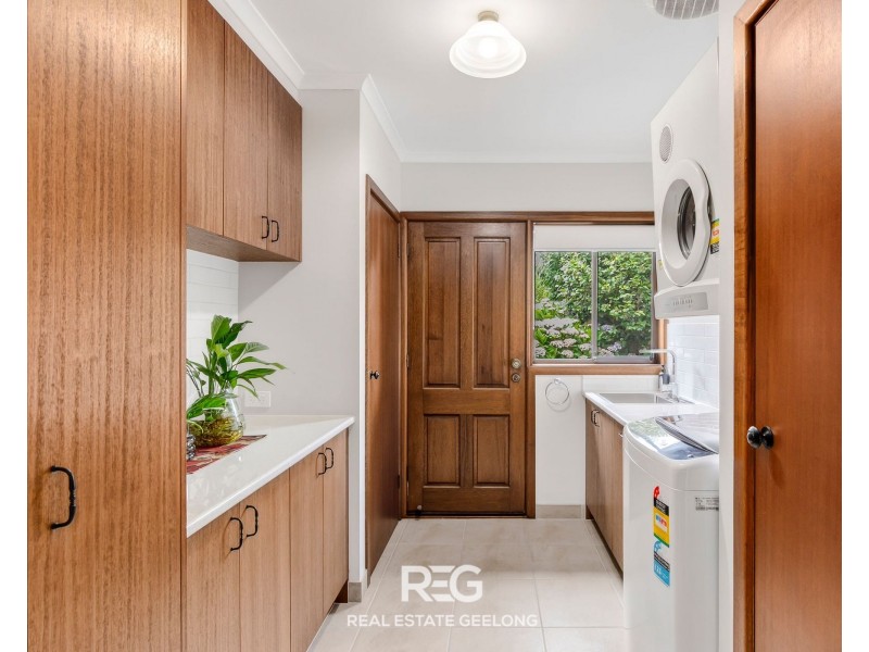 13 Greenbank Court, Leopold VIC 3224