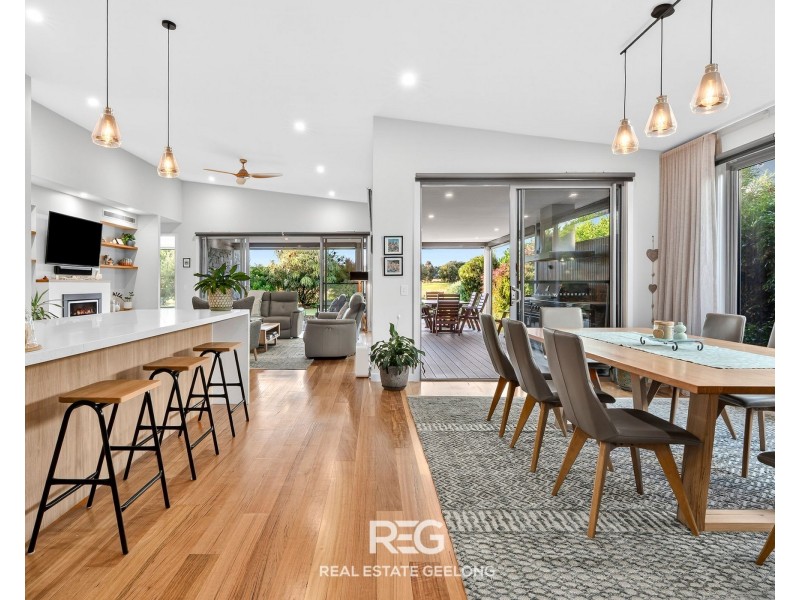 40 Samphire Drive, Connewarre VIC 3227