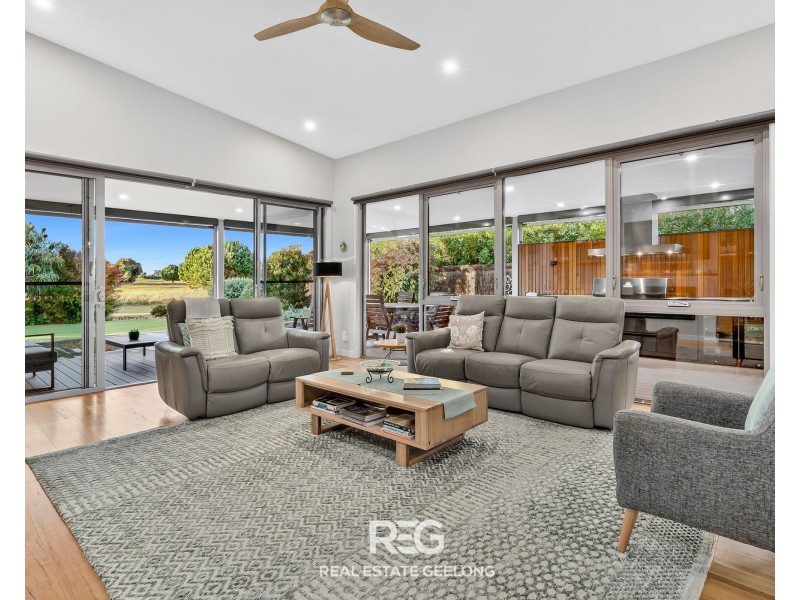 40 Samphire Drive, Connewarre VIC 3227