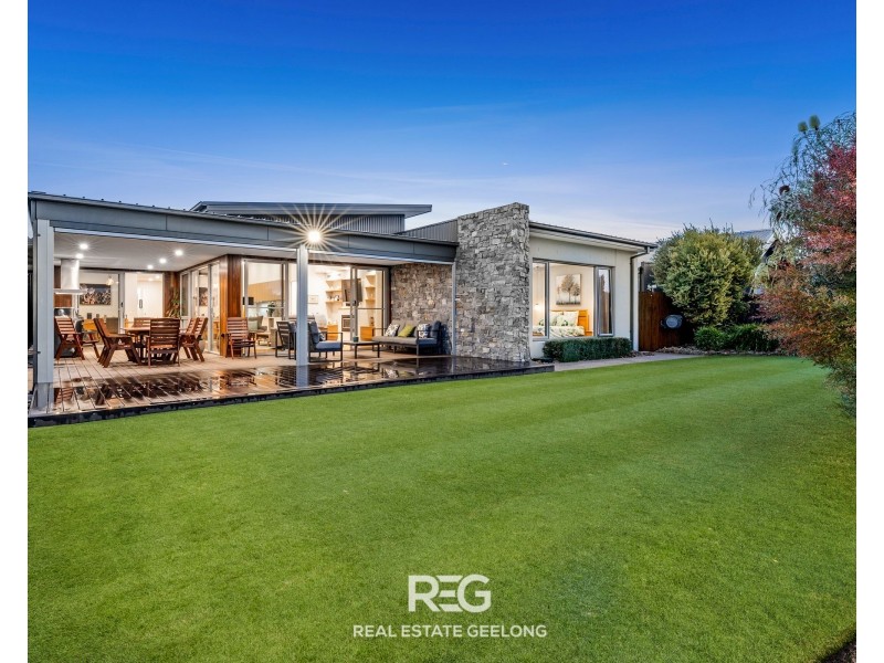 40 Samphire Drive, Connewarre VIC 3227