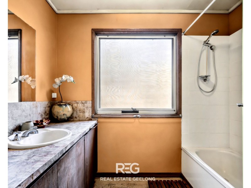 355 Elkington Road, Bellbrae VIC 3228