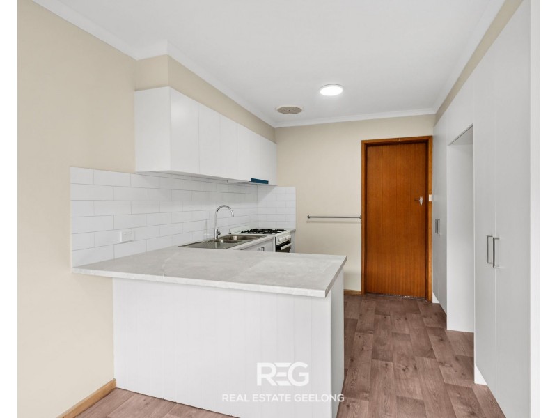 1 – 4/9 Stafford Street, Herne Hill VIC 3218
