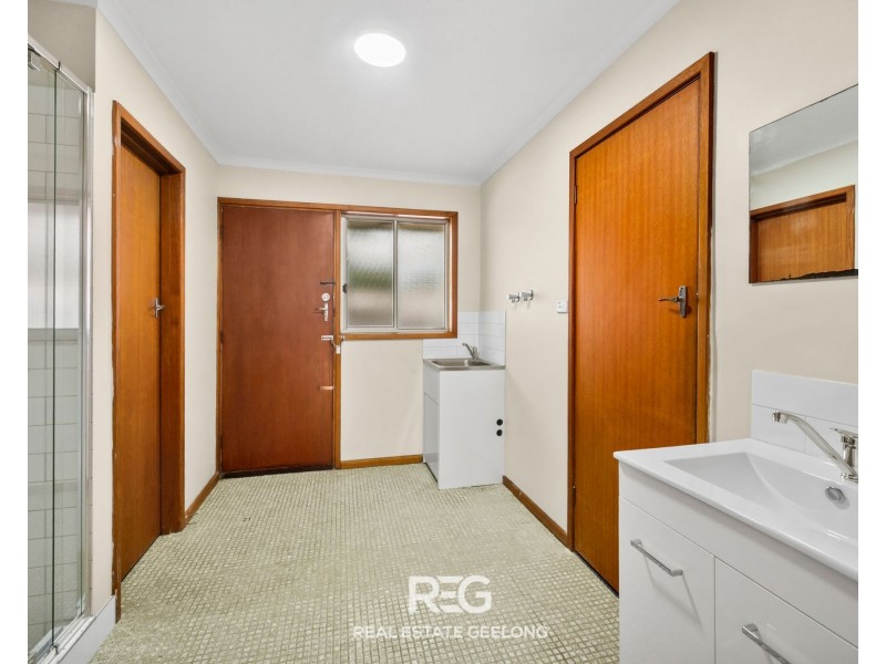 1 – 4/9 Stafford Street, Herne Hill VIC 3218