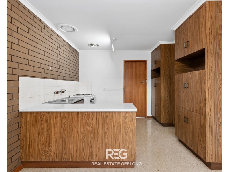 1 – 4/9 Stafford Street, Herne Hill VIC 3218