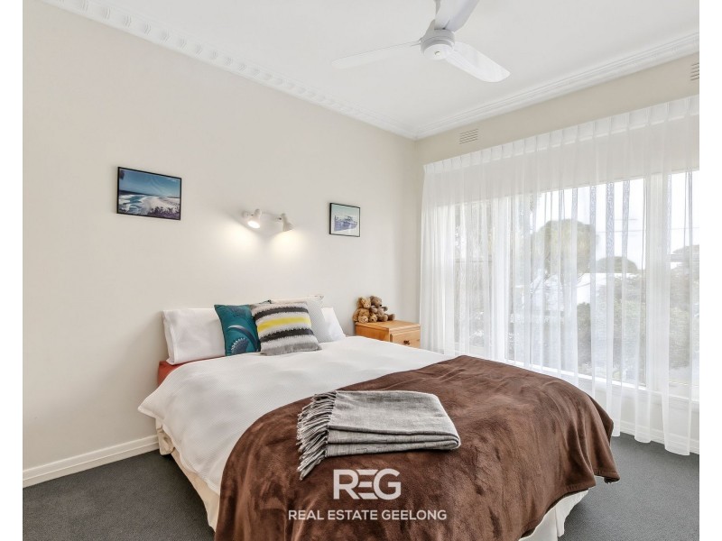 24 Cambra Road, Belmont VIC 3216