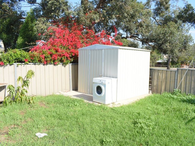 35 Granny Flat Winifred Crescent, Blacktown NSW 2148