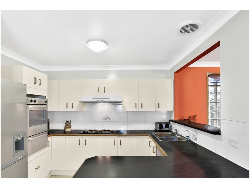 214 Eagleview Road, Minto NSW 2566