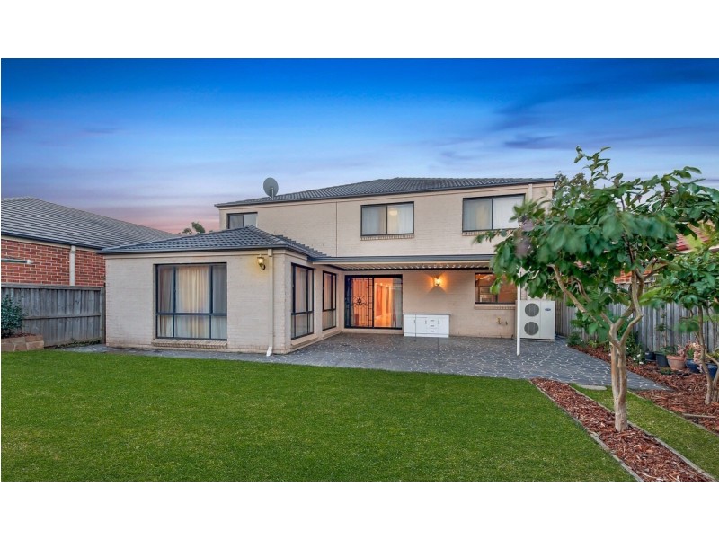 21 Ashtead Pde, Stanhope Gardens NSW 2768