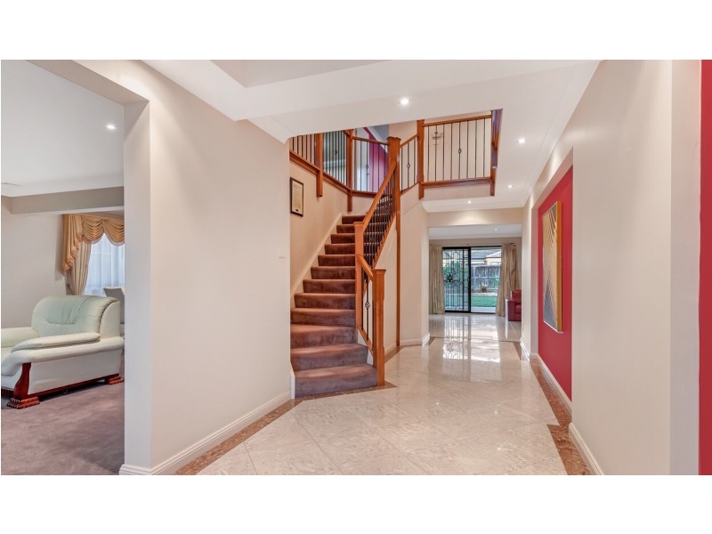 21 Ashtead Pde, Stanhope Gardens NSW 2768