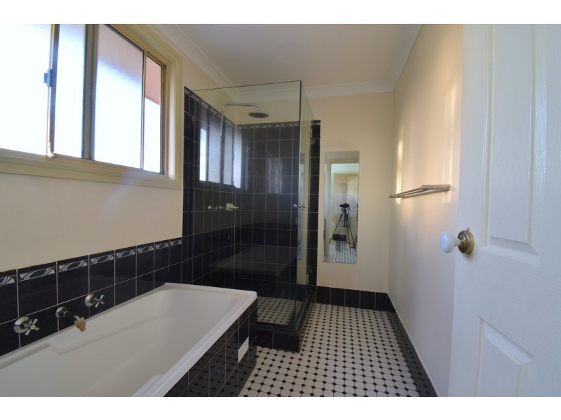 36B Vella Crescent, Blacktown NSW 2148