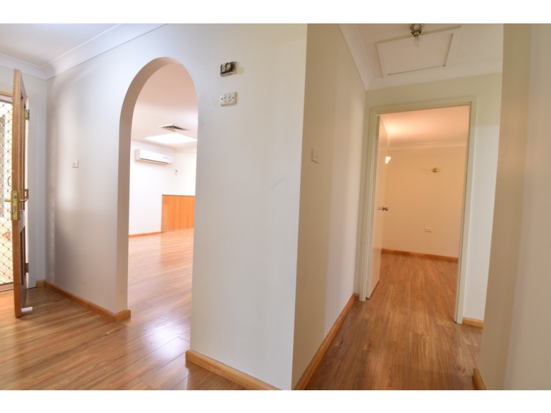 58 Tallagandra Drive, Quakers Hill NSW 2763