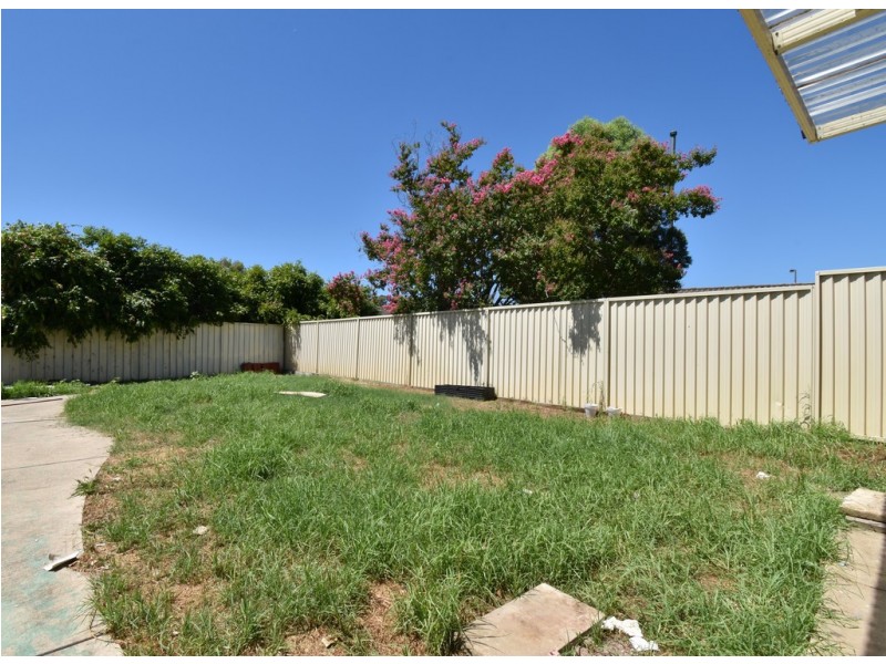 58 Tallagandra Drive, Quakers Hill NSW 2763