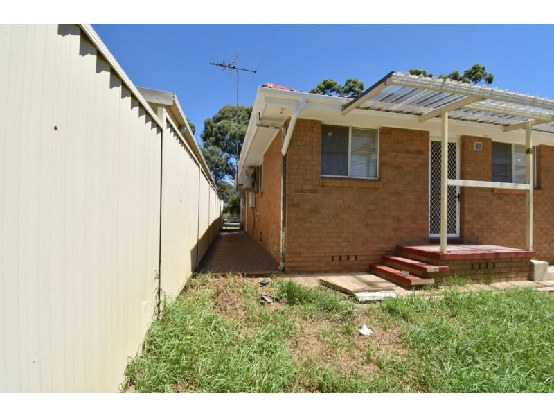 58 Tallagandra Drive, Quakers Hill NSW 2763