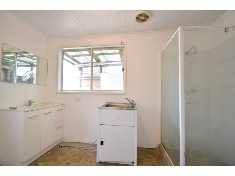 39 Falmouth Road, Quakers Hill NSW 2763