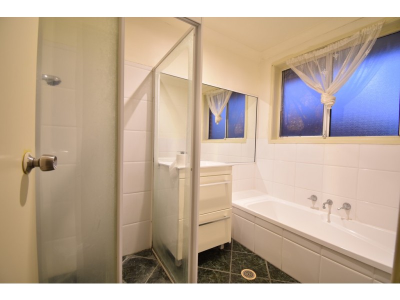 5 Drysdale Crescent, Plumpton NSW 2761