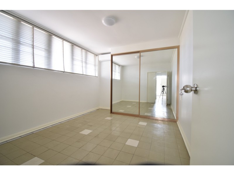 10 Quakers Rd, Marayong NSW 2148