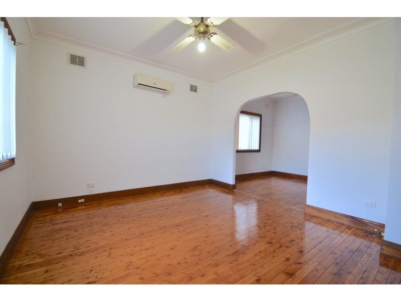 74 Killarney Ave, Blacktown NSW 2148