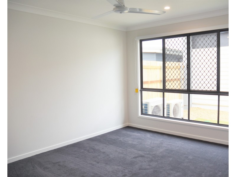 6 LIMMEN CRESCENT, South Ripley QLD 4306