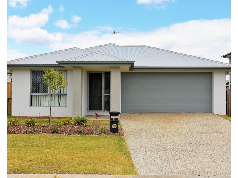 49 OXBOW CRESCENT, Lawnton QLD 4501