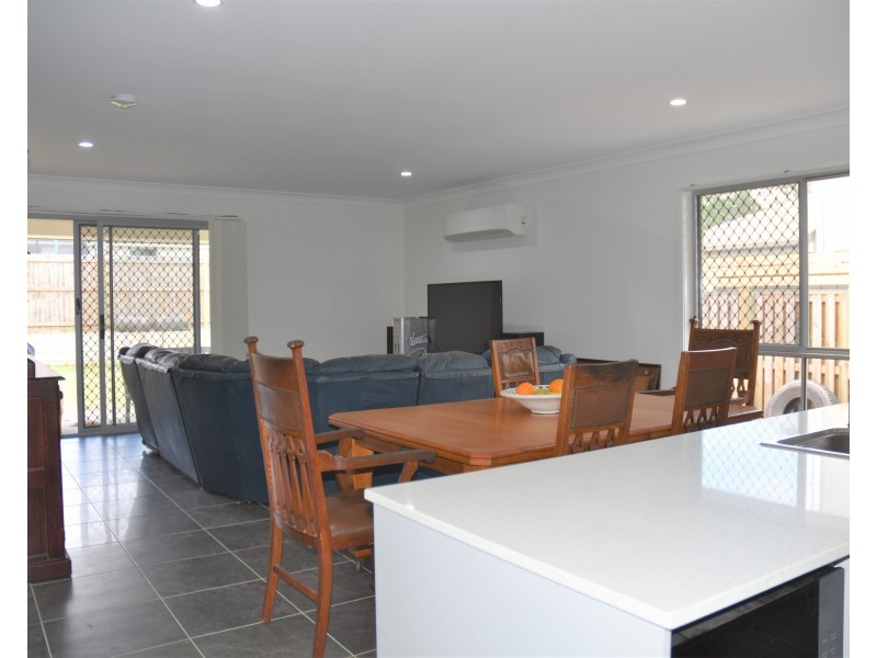 49 OXBOW CRESCENT, Lawnton QLD 4501