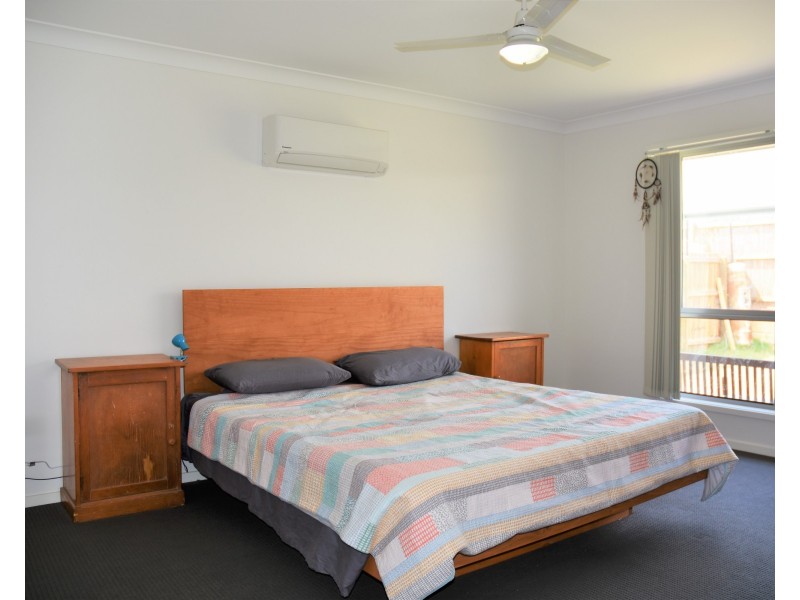 49 OXBOW CRESCENT, Lawnton QLD 4501