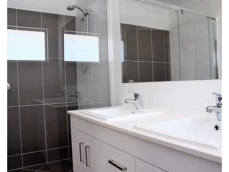 6 VERNON COURT, Mango Hill QLD 4509