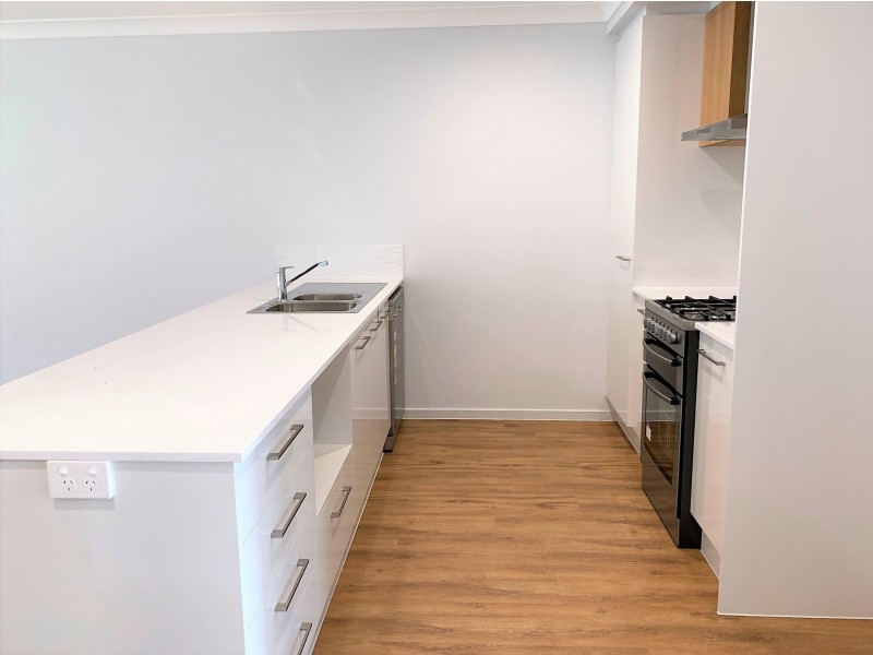 4 LIMMEN CRESCENT, South Ripley QLD 4306