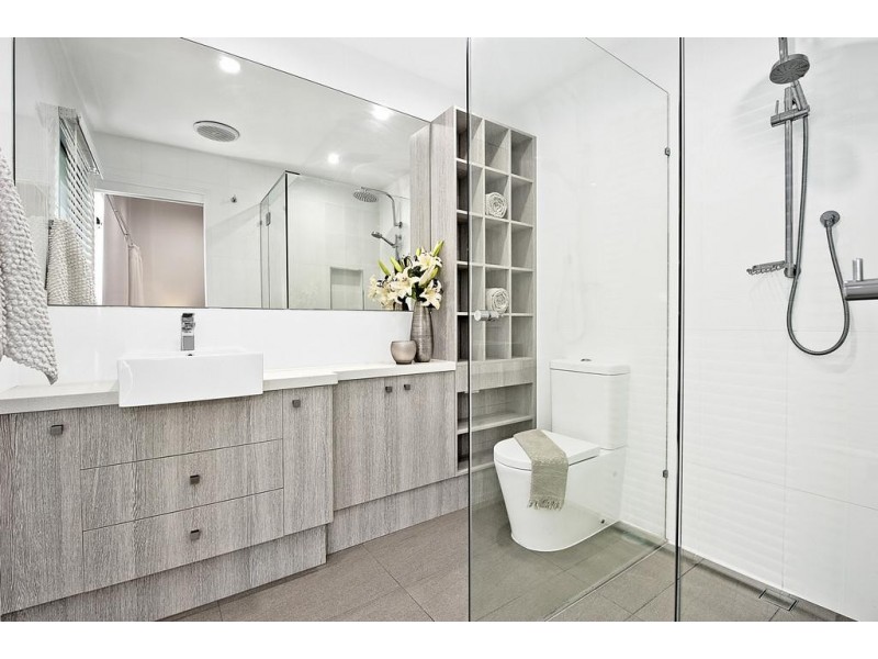 71 NORMAN STREET, East Brisbane QLD 4169