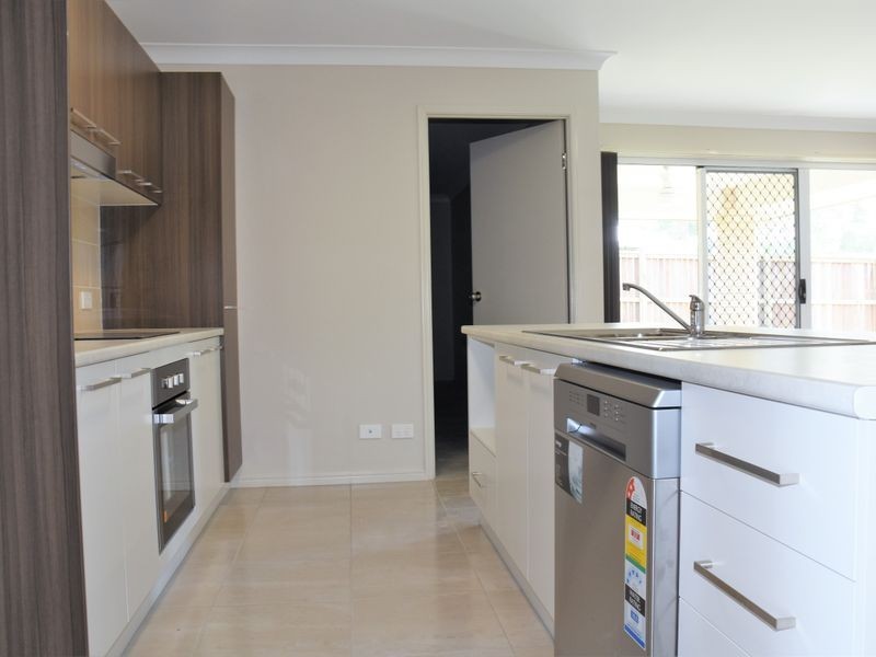 22 Parker Court, Beaudesert QLD 4285