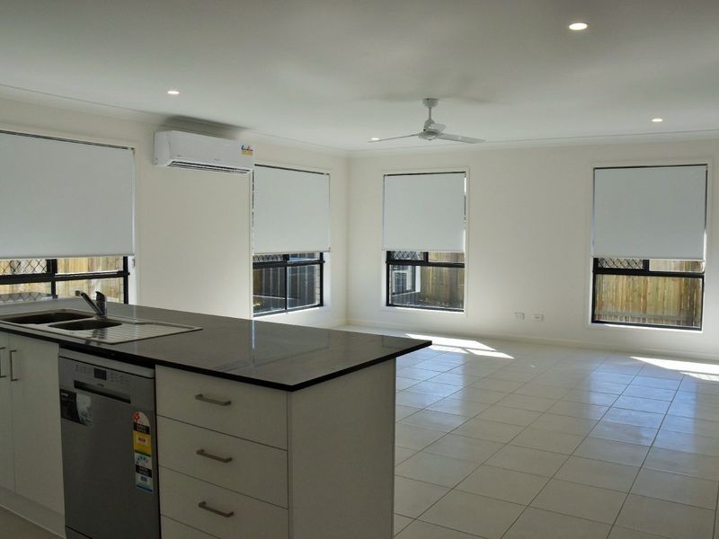 37 Riverside Circuit, Joyner QLD 4500