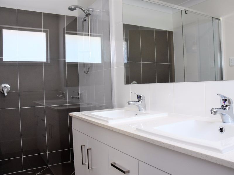 5 Gralton Street, Keperra QLD 4054