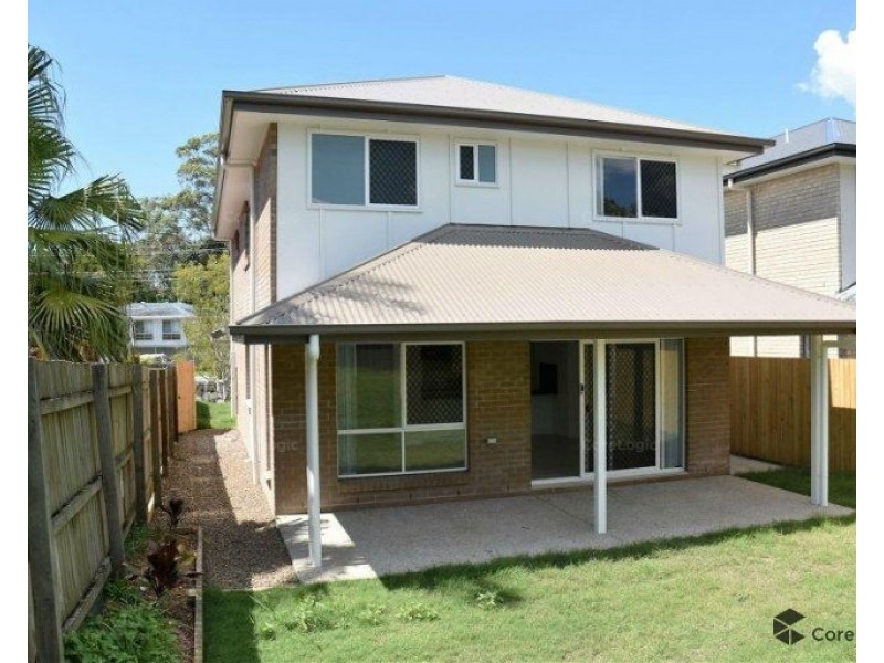 18a CURRAWONG DRIVE, Birkdale QLD 4159
