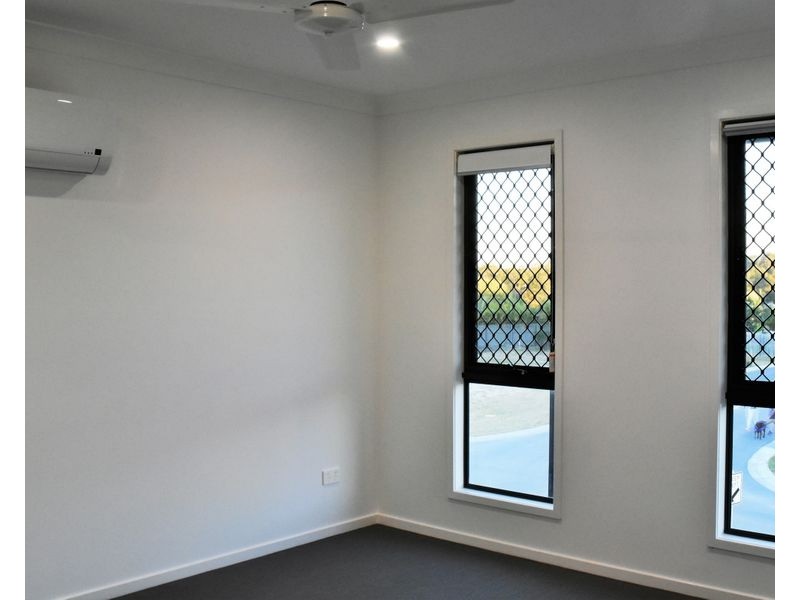 33 Crest Street, Narangba QLD 4504