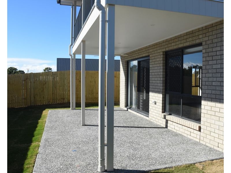 33 Crest Street, Narangba QLD 4504
