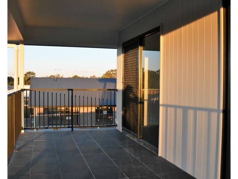 33 Crest Street, Narangba QLD 4504
