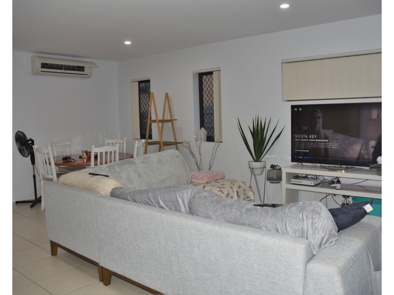 2/90 GLENALVA TERRACE, Enoggera QLD 4051