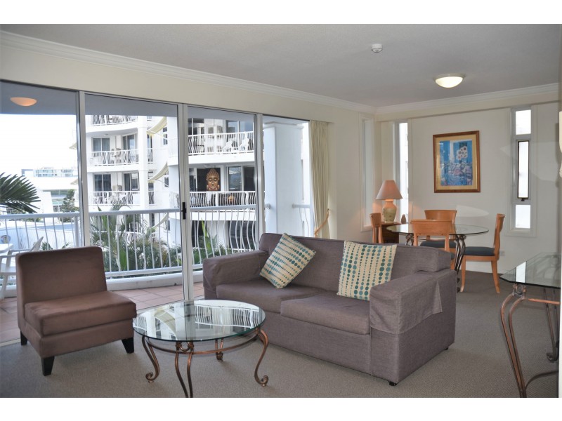 2416/24 Queensland Avenue, Broadbeach QLD 4218