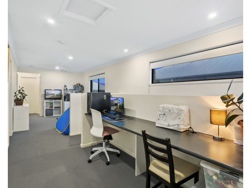 185 Spinnaker Boulevard, Newport QLD 4020