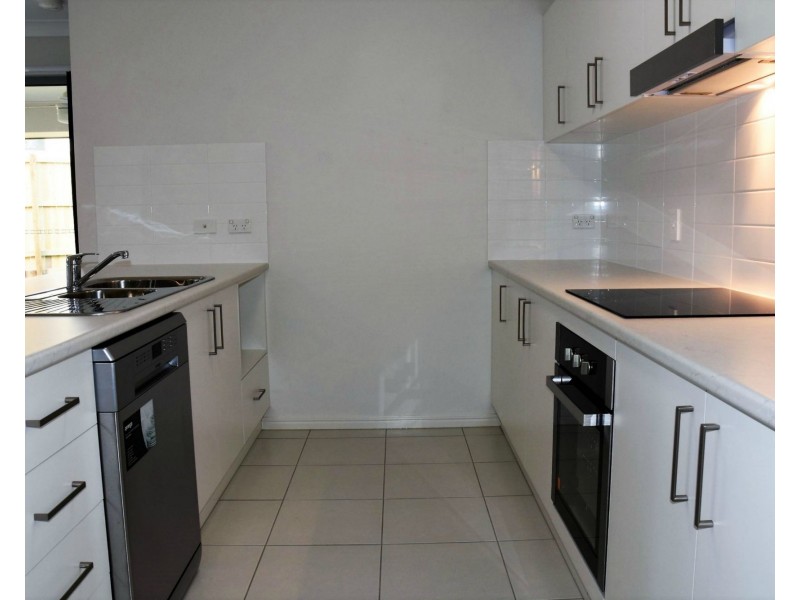 8/29 Ronald Street, Shailer Park QLD 4128