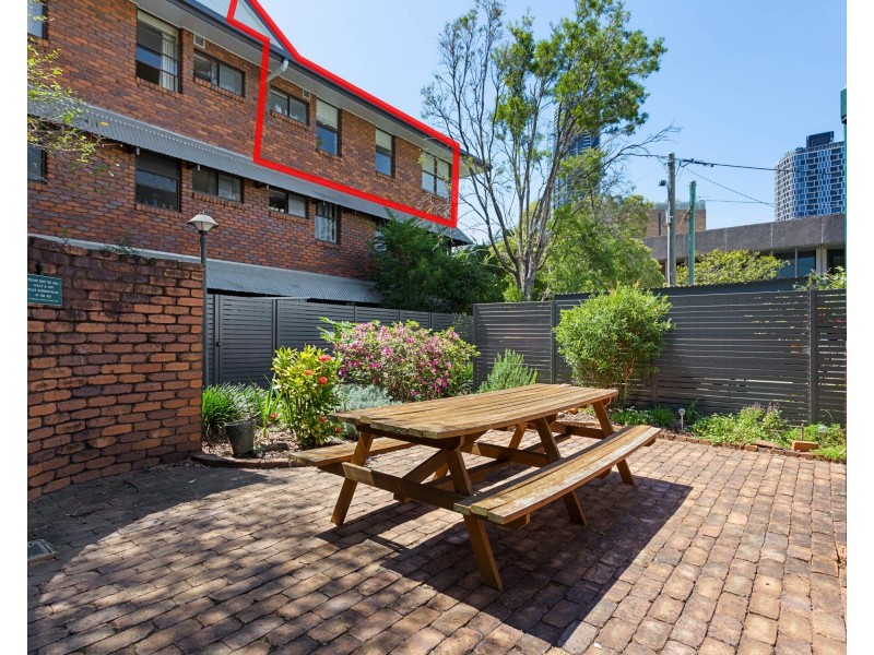 33/20 MCCONNELL STREET, Spring Hill QLD 4000