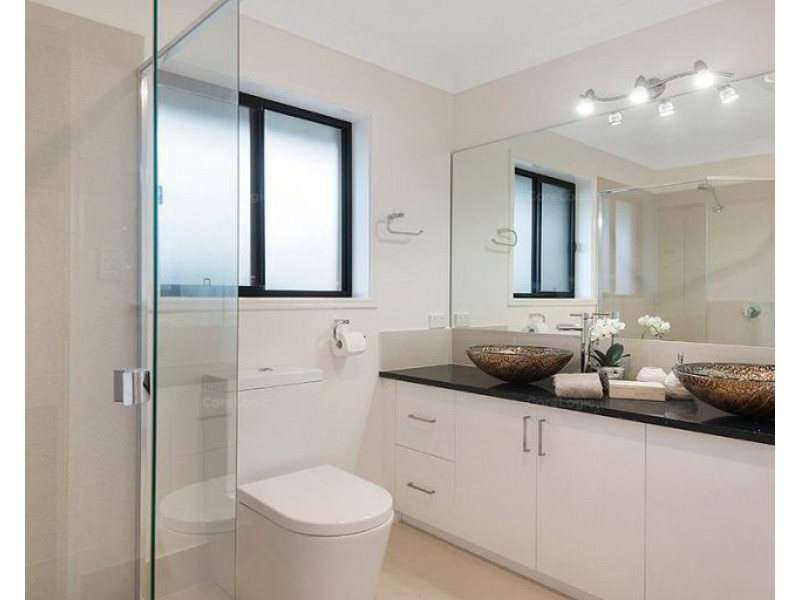 29 Upper McCormack Street, Bundamba QLD 4304